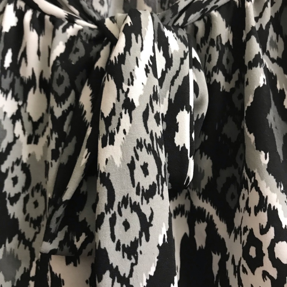 🌼Blouse - Picture 3 of 5